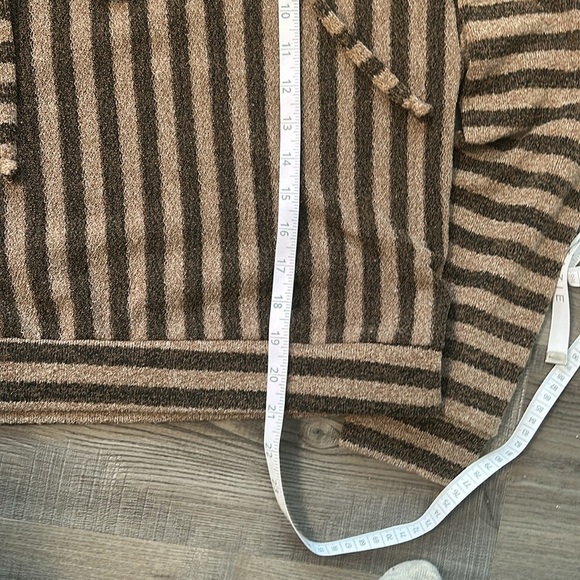 White birch Striped Brown Hoodie - Picture 7 of 7